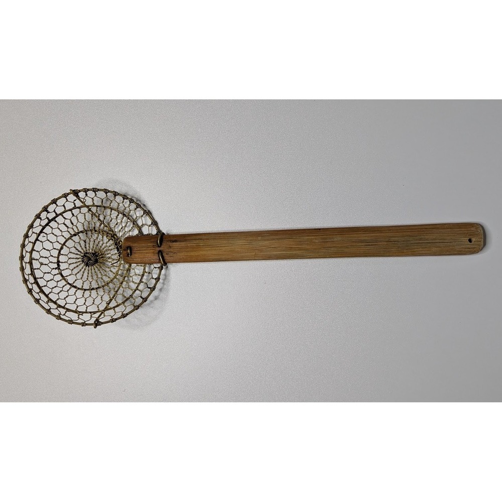 Handmade Wire Spider Strainer‎ – Stainless Basket & Long Wood Handle Skimmer